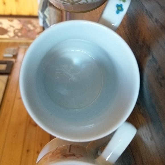 Trio of Happy MCM Cups. - Picture 15 of 16